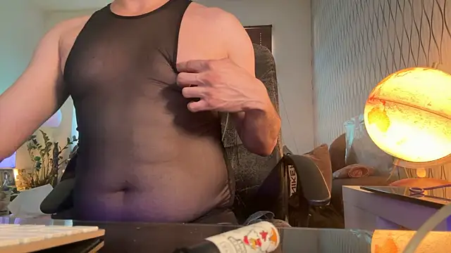 tomz0819