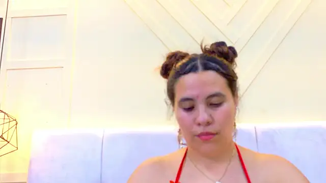 Salome_Moonn webcam