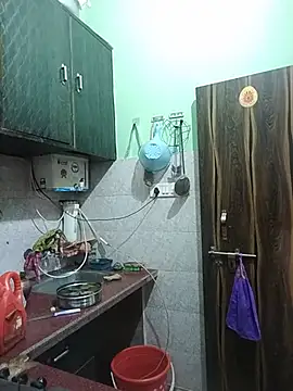 Cute-Janvi20 webcam