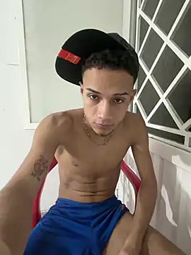 friends_lust_latin webcam
