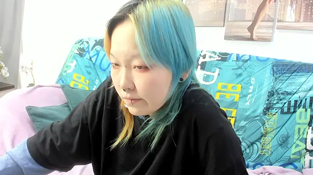 Cute__Kiko webcam