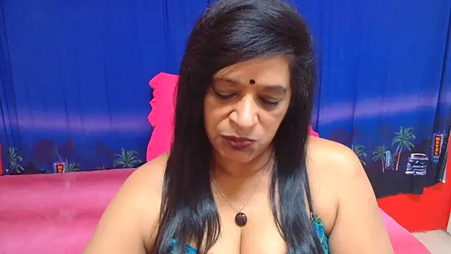 INDIANFUSION live cam on StripChat