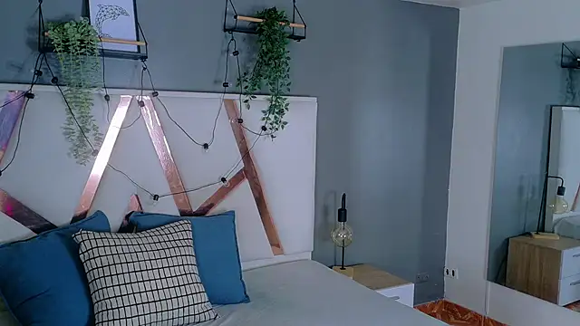 JenaCooper_ webcam