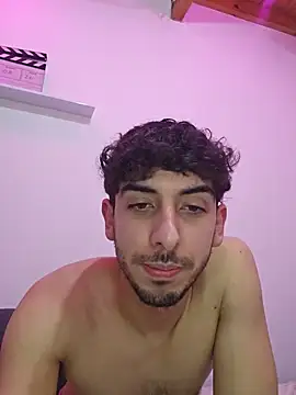 LeoyNicky98 webcam