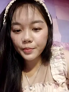 Baa-bee22 webcam