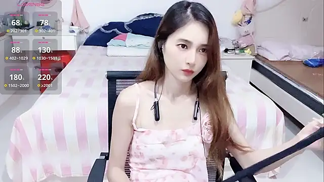 miaomiao-99 webcam