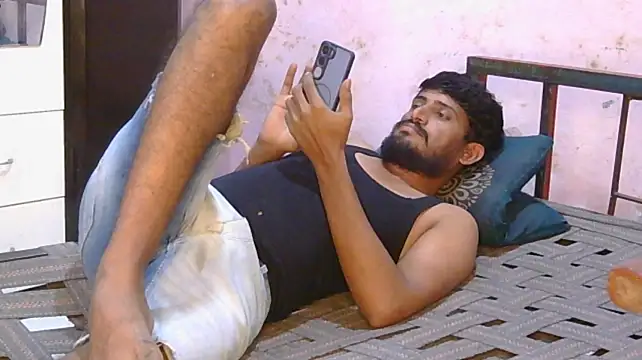 HotXKrish webcam