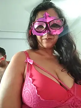 LOVE__RANI webcam