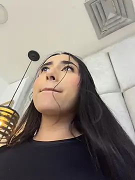 IvonneOwen webcam