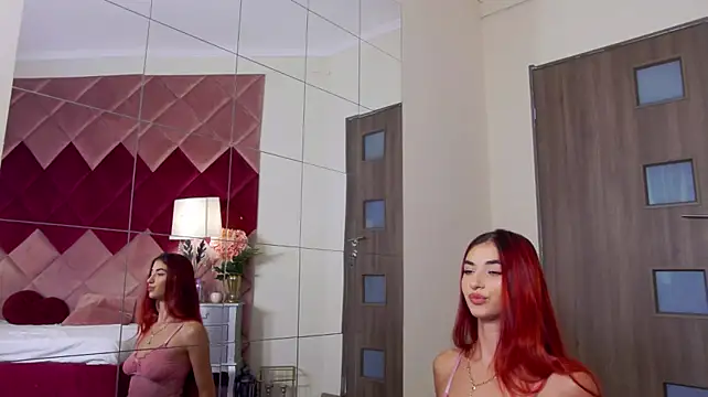 VixenRosse webcam