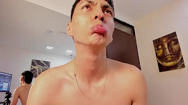 LeoDrake_ webcam