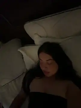 JanessaAfterDark webcam