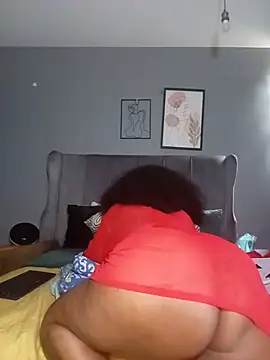 RealMsPEARLsEXY69 webcam