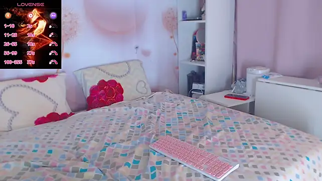mooncandygirl webcam