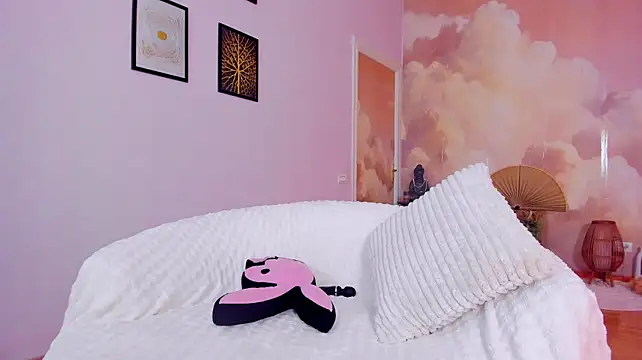 Awww_Ella webcam