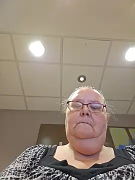 Hornybbw1978 webcam
