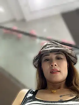 okgirl_23 webcam