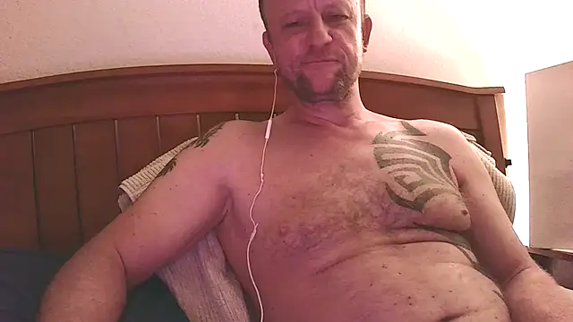 Yournaughty webcam