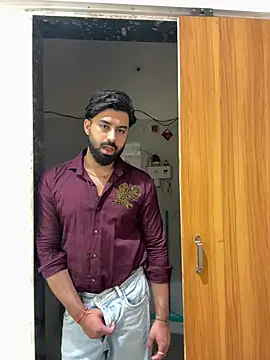 Royalboy_03's live cam