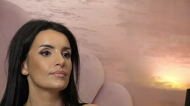 EdithQuillian live cam on StripChat