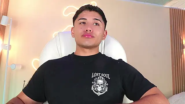 MatiasKorn live sex cam