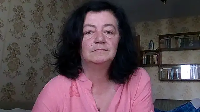 GypsiQueen2 webcam