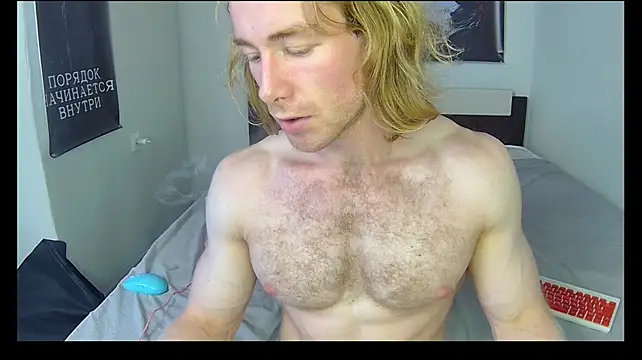 Snow-Bars77 live cam on StripChat