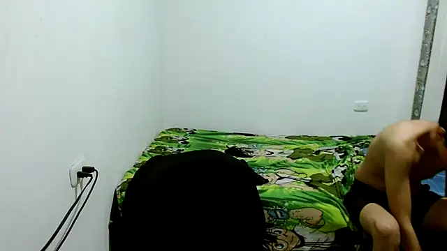 estefania224 webcam