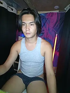 Yourcumshooterxxx webcam
