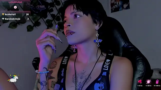 Anny_Kiitty webcam