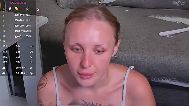 LianaFord live cam on StripChat