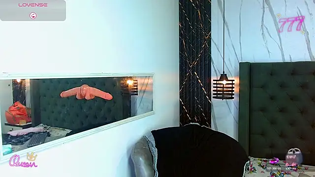 Alexandra_Castle live cam on StripChat
