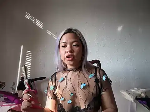 Tina_Slick webcam