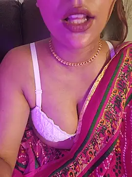 callmeshreya webcam