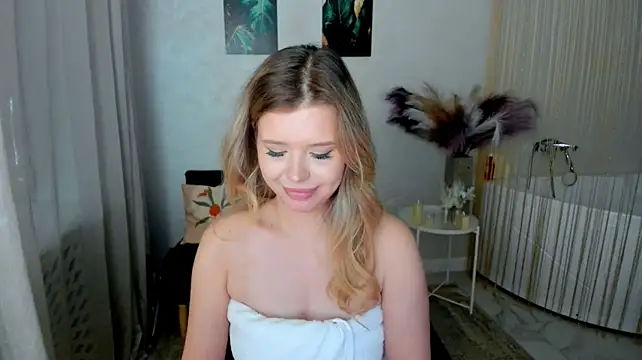 FollowLovee live cam on StripChat