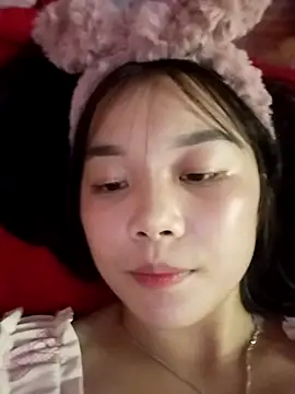 Baa-bee22 live cam on StripChat