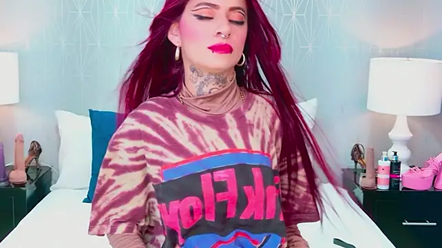 AntonellaEscudero live cam on StripChat