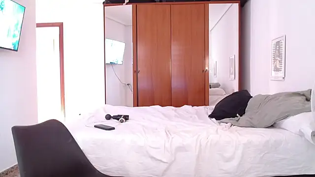 THIAGOEVA webcam
