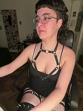 infernaldeity live cam on StripChat