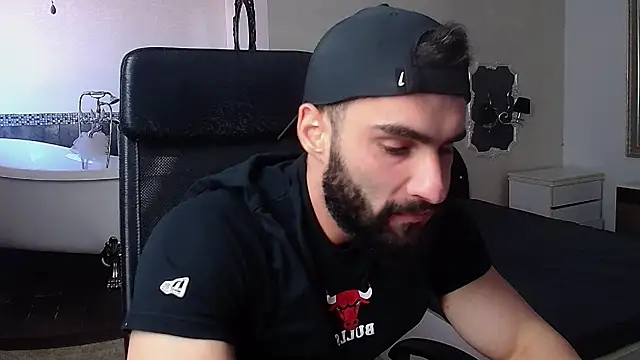 MicahLane live cam on StripChat