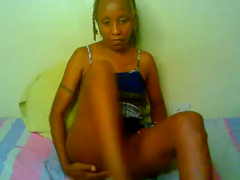 Slim_doli live cam on StripChat