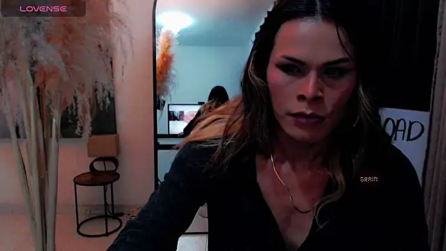 dark_sailent webcam