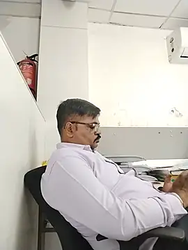 desi_gujju_boy (Ask my age) - ❤️ Love' U ❤️ Let's Enjoy❤️