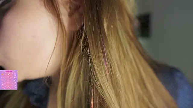 AngelinaNoAngel webcam