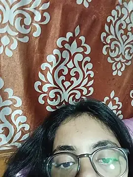 Sandhya_77 webcam