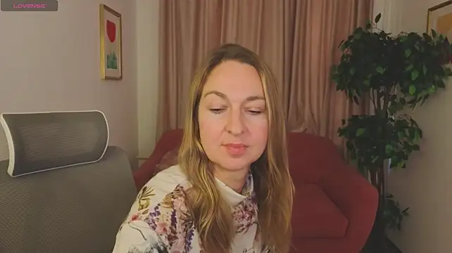 GwenCarter webcam