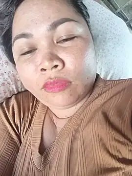 Sweetlorie_83 webcam