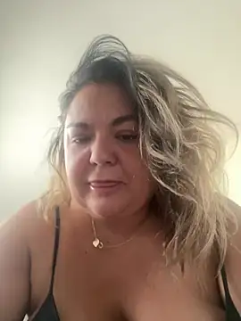 MikyVesela webcam
