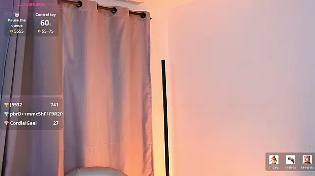 Sweet_Sammy_ live cam on StripChat