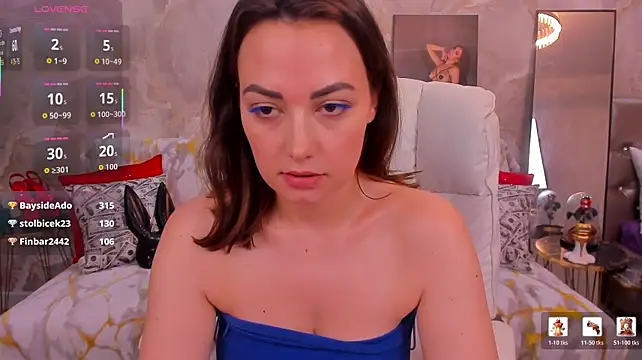 MalibuMiley live cam on StripChat